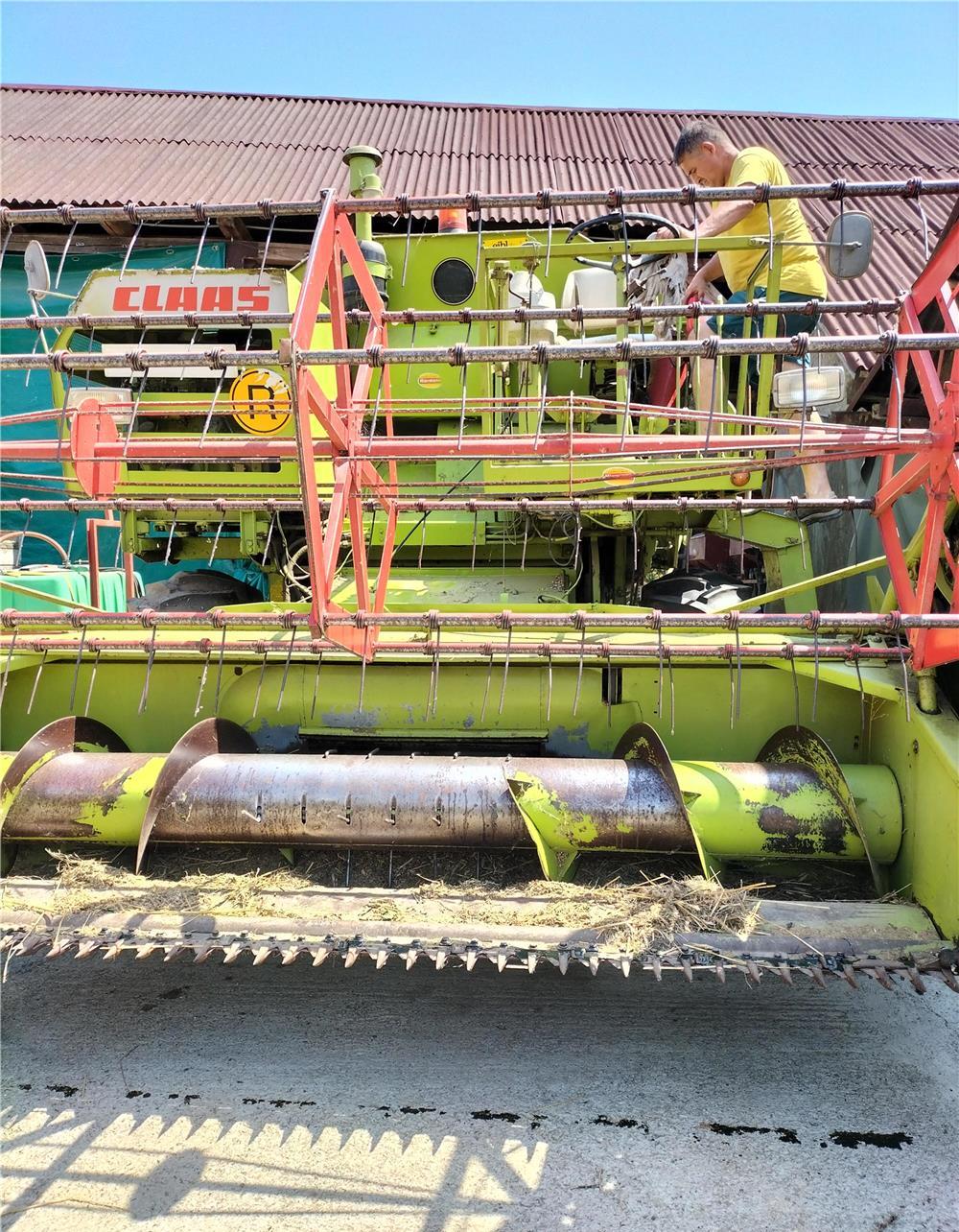 Combina Claas Consul