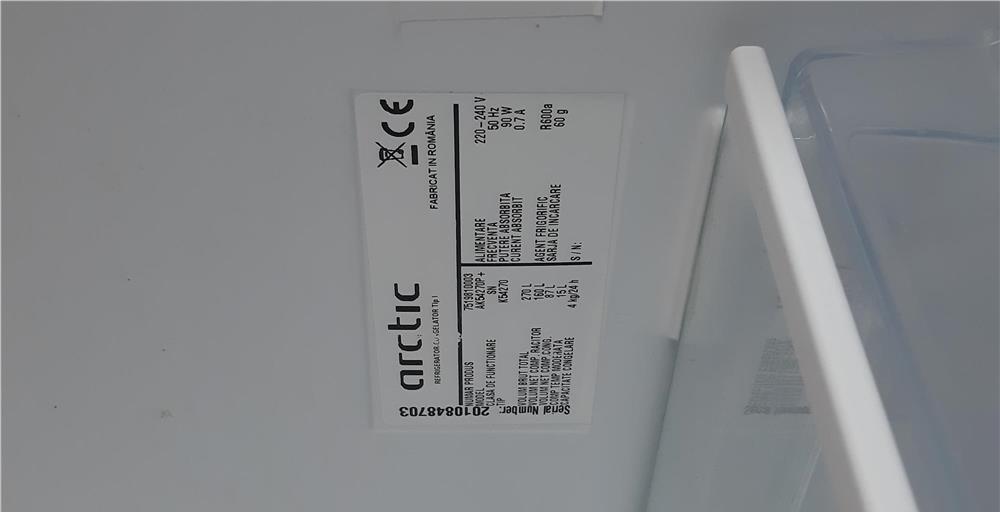 Combina frigorifica artic 270 L