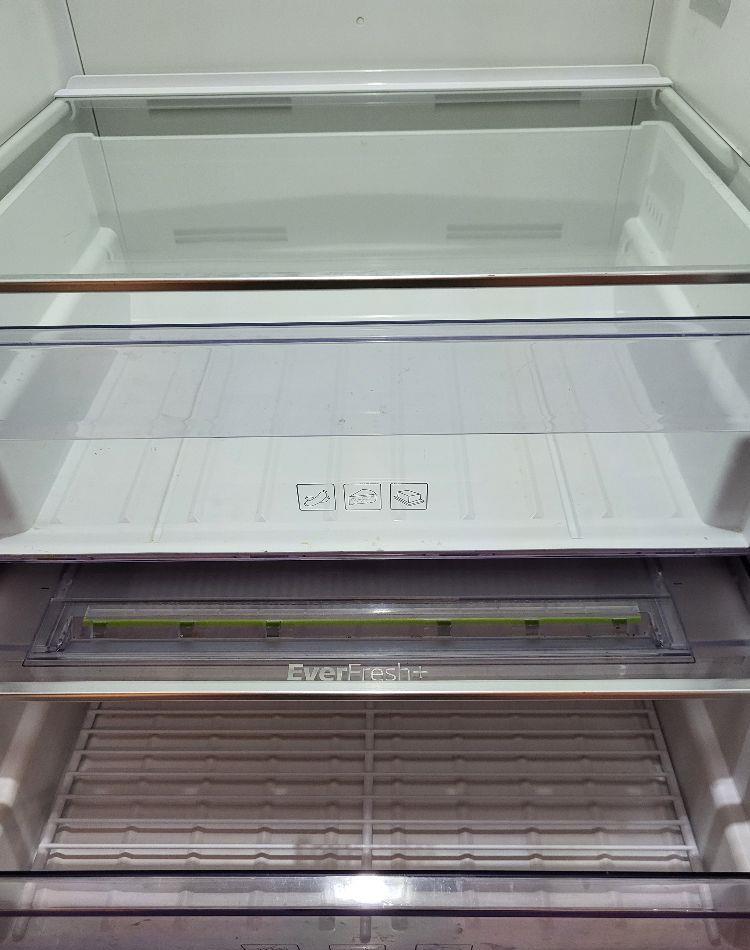 Combina frigorifica Beko NeoFrost