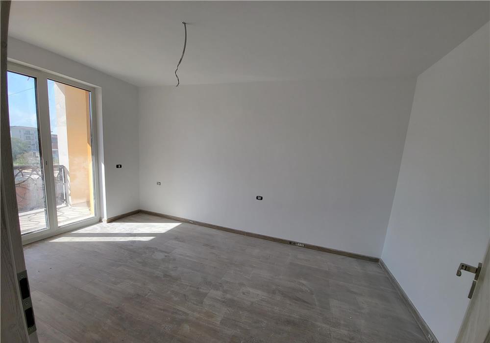 COMISION 0%. Nou. Etaj 1. Finisaje superioare. Zona Braytim. Parcare.