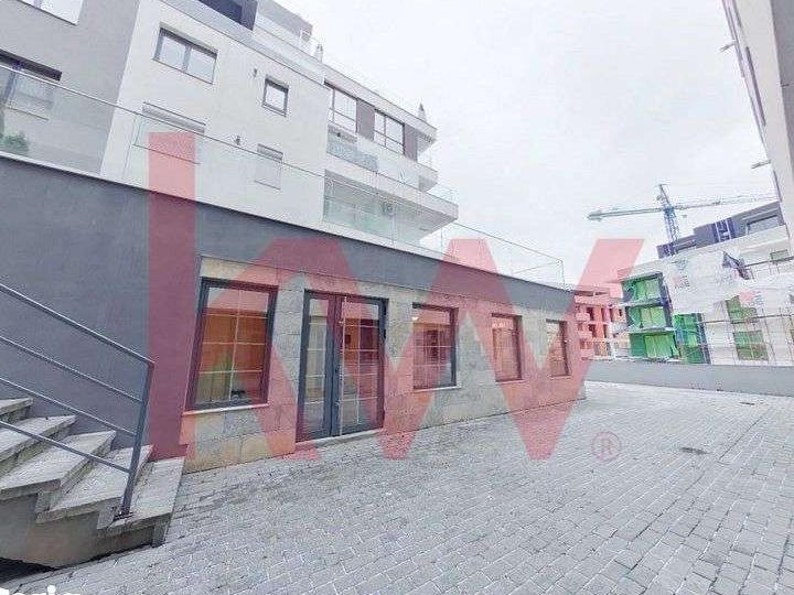 Comision 0% - Spatiu comercial in zona rezidentiala, Brasov