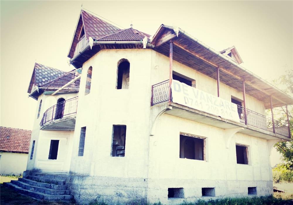 Comision 0% ! Vila D+P+E+M Cenei, 7 camere !!