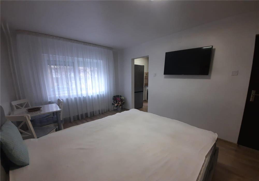 Comision 0%!!Apartament 1 camera decomandat LUX Telegrafului parter !!