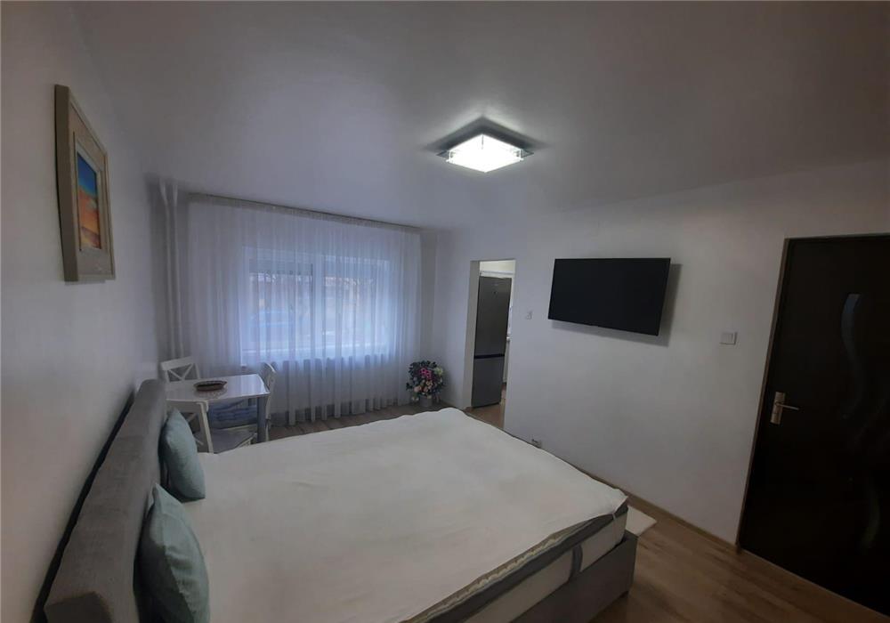 Comision 0%!!Apartament 1 camera decomandat LUX Telegrafului parter !!