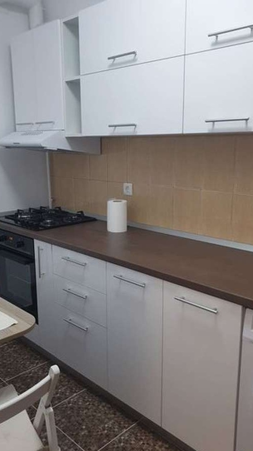 complex rezidential auchan titan rasarit de soare loc parcare