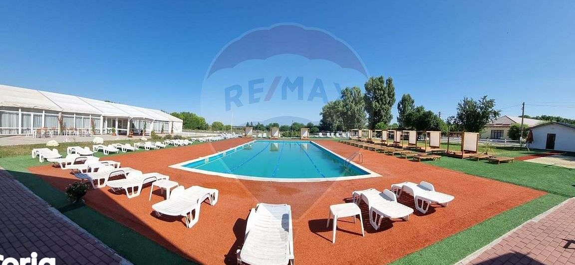 Complex turistic - Ferma - Restaurant - sala evenimente - piscina 7 ha