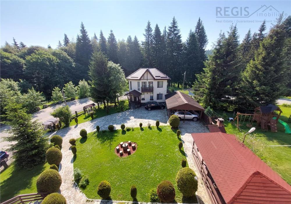 Complex Turistic Pensiune Si Vila Predeal
