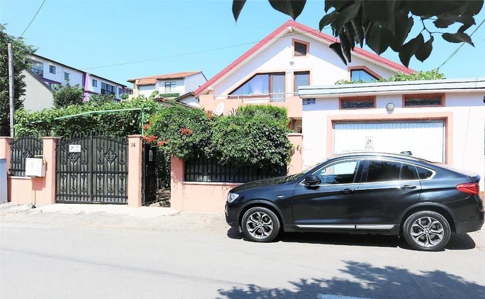 Compozitorilor - Vila S+P+M din 2009, lot 500 mp, 138 mp utili, garaj!