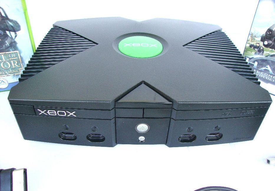 Consola Xbox clasic (primul model) + 5 jocuri