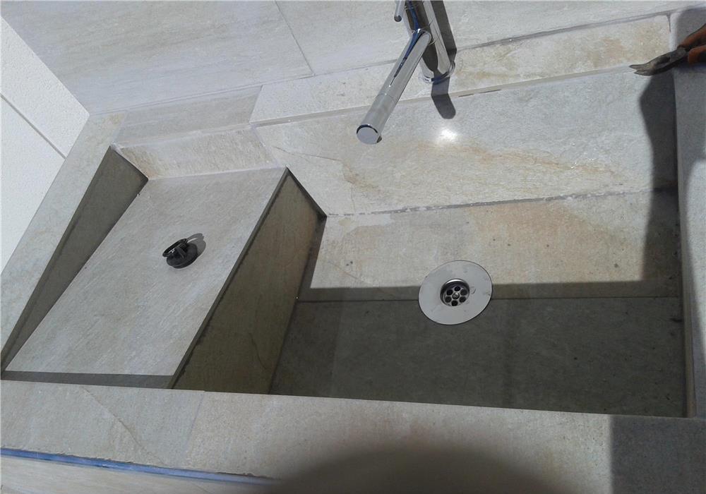Constructi   ,renovari si instalati