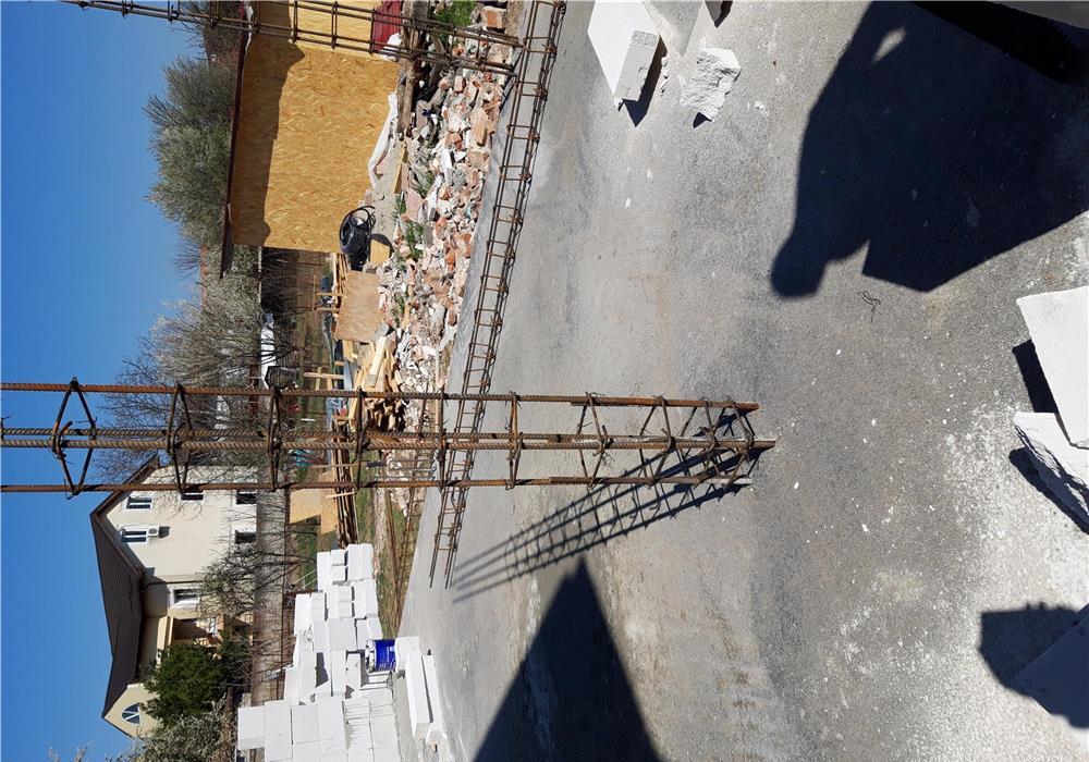 Constructi si amenajari
