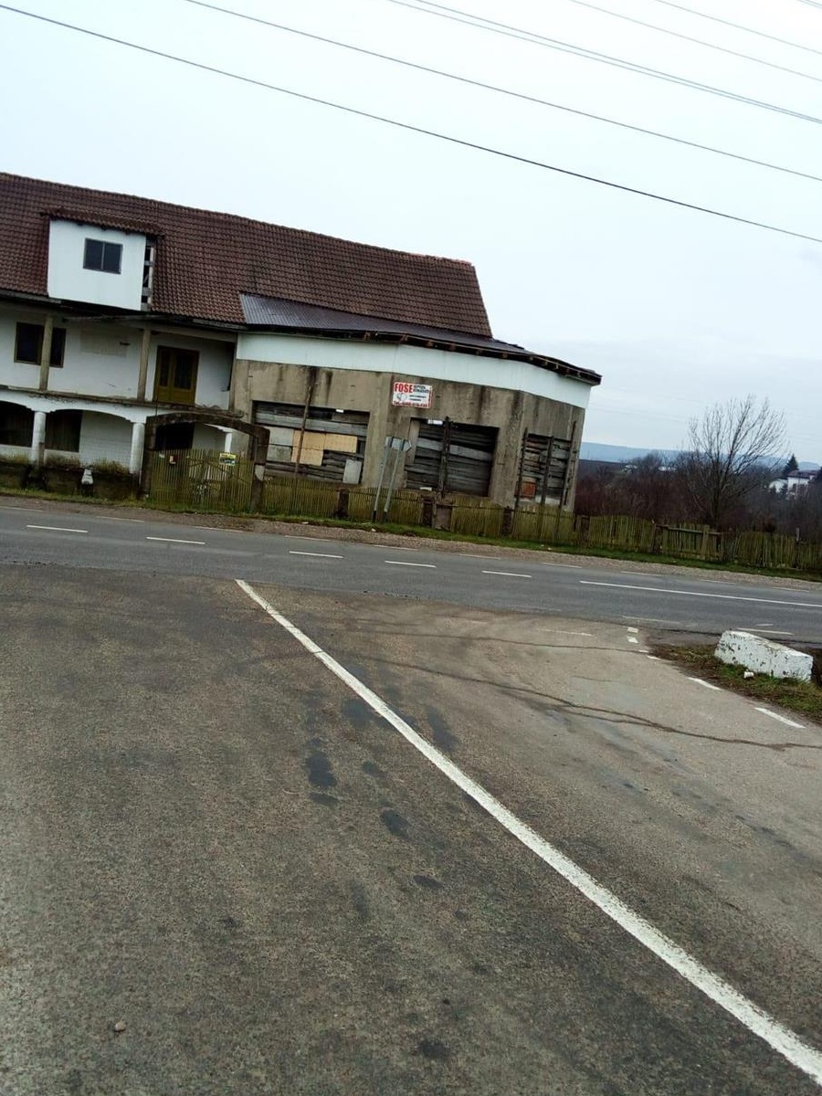 Constructie C1 - Pensiune (P+1Et) +Teren 5200mp + Bazin beton+Anexa cu  beci