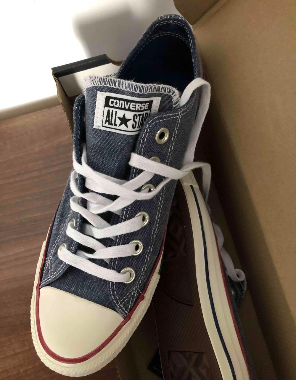 Converse noi