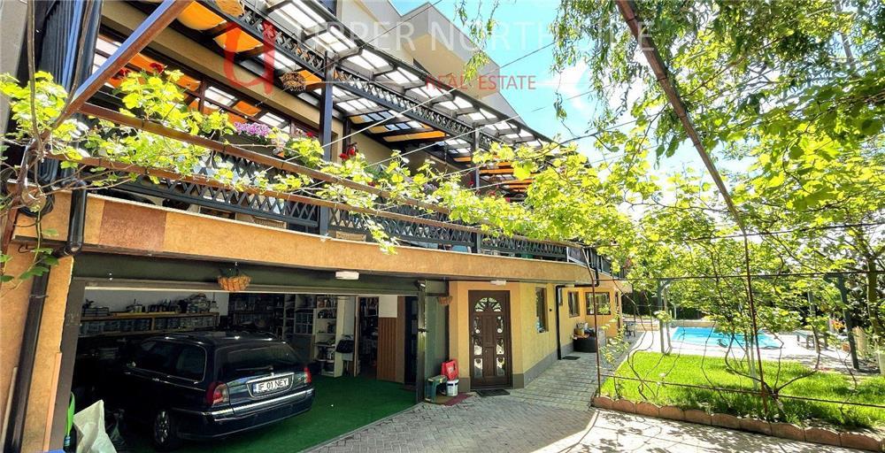 Corbeanca/Petresti, Sp+P+E, 532 mp construiti, 323 utili, cu 700 mp teren, cu priveliste catre lac