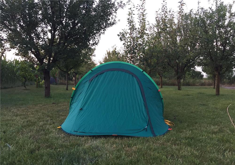 Cort camping 2 persoane instalare rapida