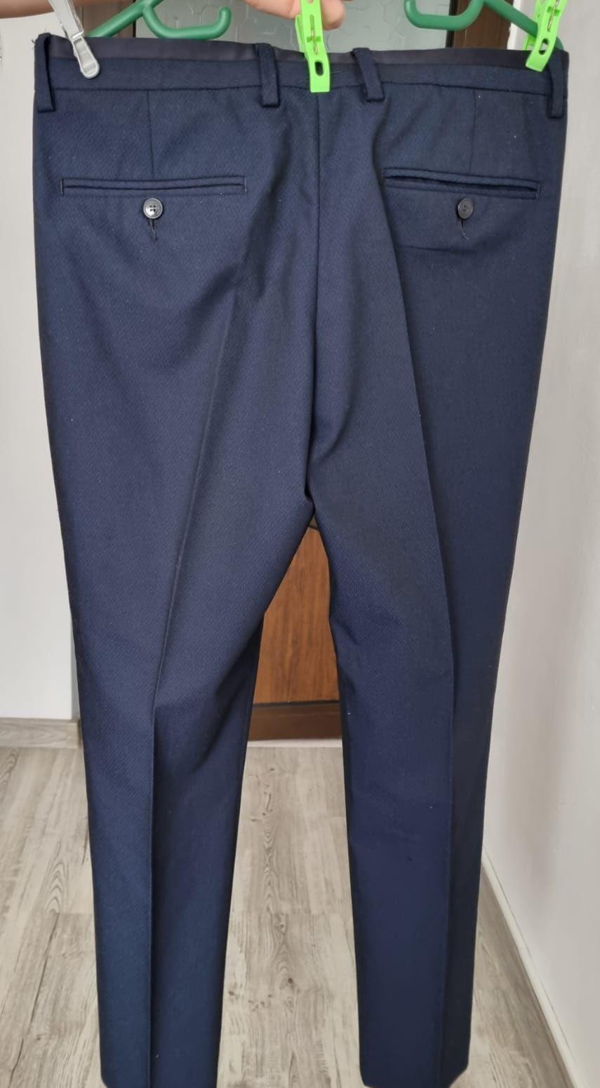 Costum bărbați Zara