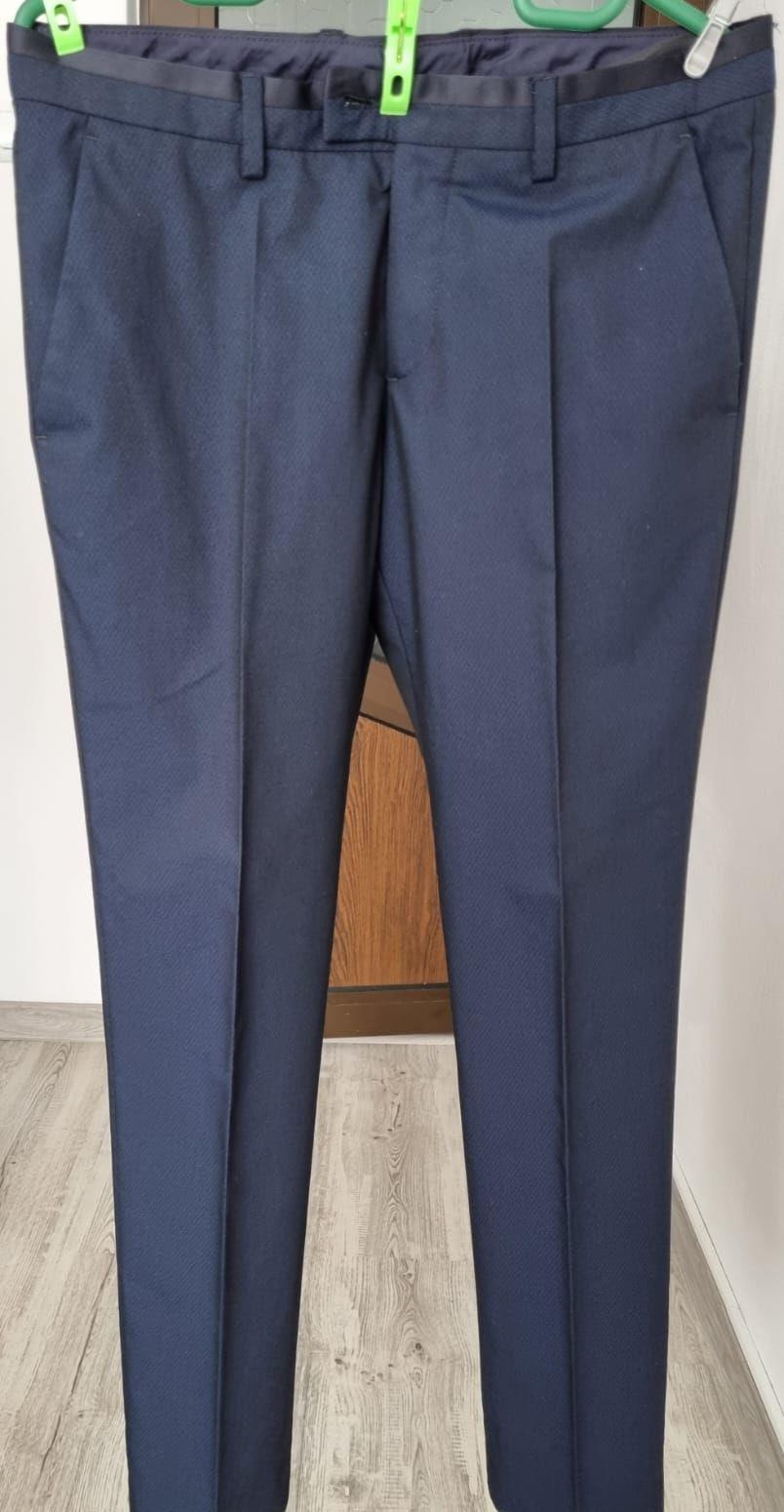 Costum bărbați Zara