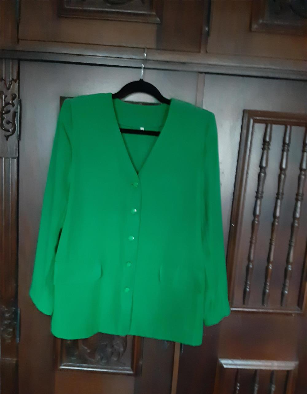 Costum femei ( Bleizer + fusta lunga ) culoare verde