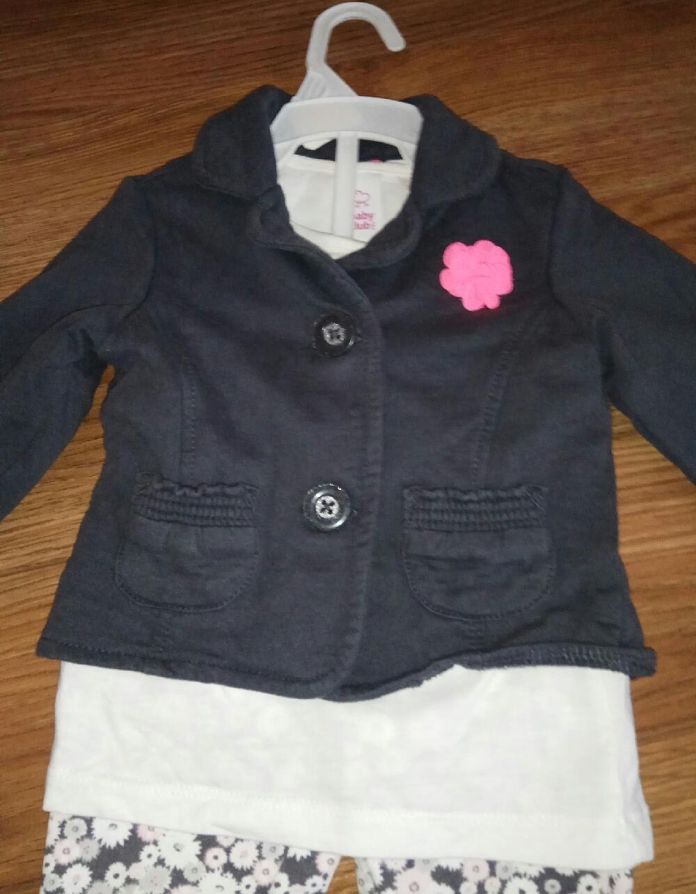 Costumas 3 piese bumbac pt fetite C&A marime 74 , 9-12 luni