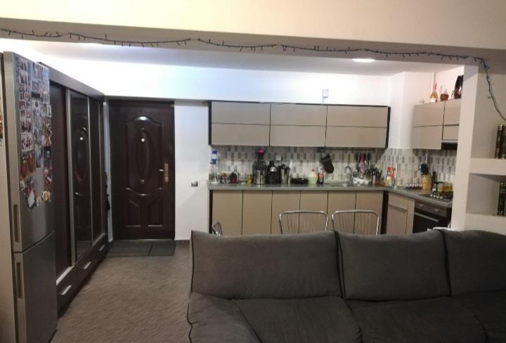 Crangasi, apartament 4 camere de inchiriat
