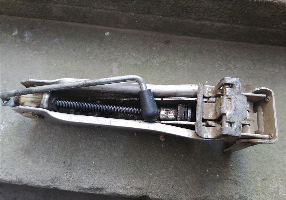 Cric Auto