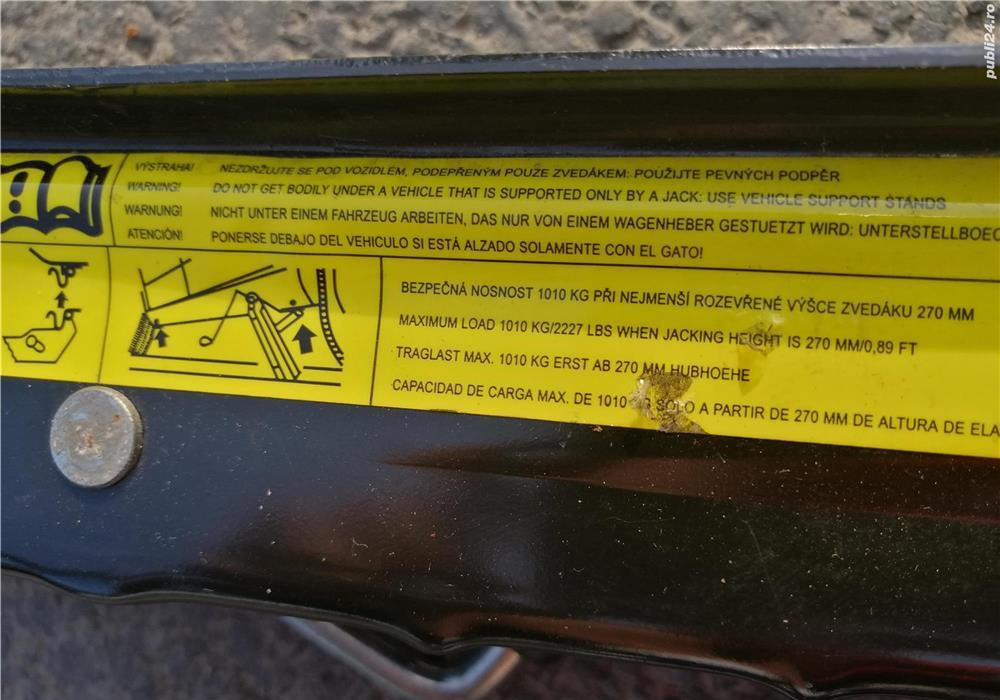 Cric original Skoda Octavia Cod OEM 1K0011031K Audi,Vw,Seat