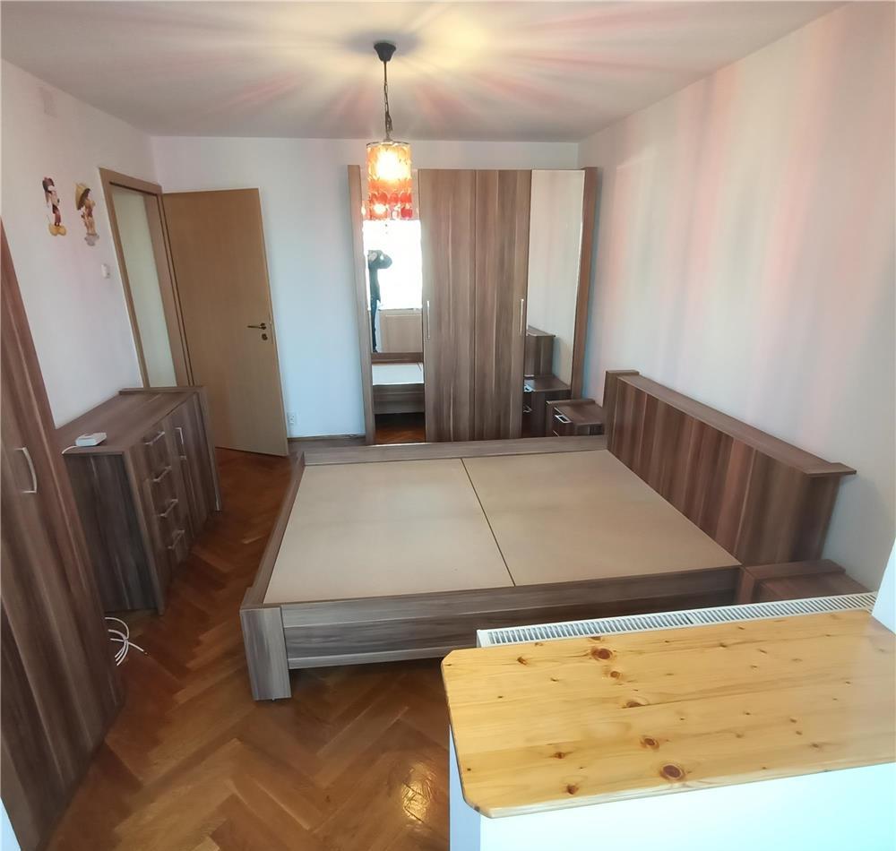 CU CENTRALA,PROPRIETAR,BUCOVINEI,ETAJ 3,DECOMANDAT,CU 2 BALCOANE,68 MP IN CERTIF ENERGETIC