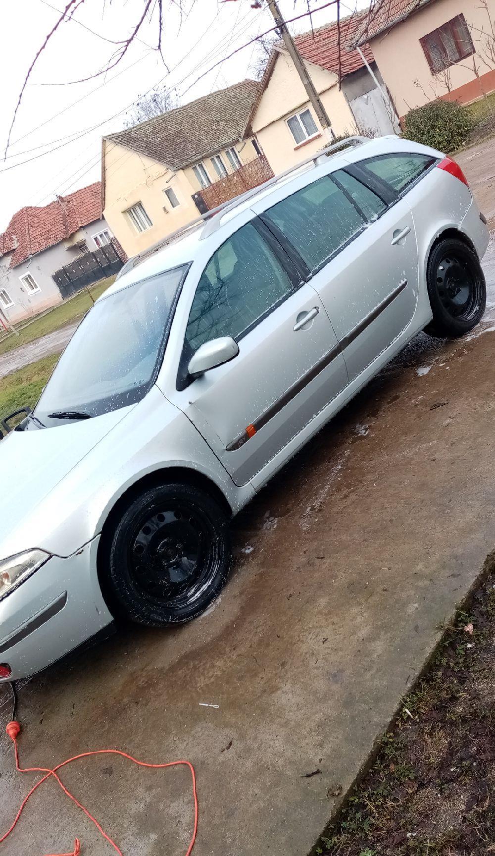 Cumpar auto pentru fier vechi sau dezmembrat