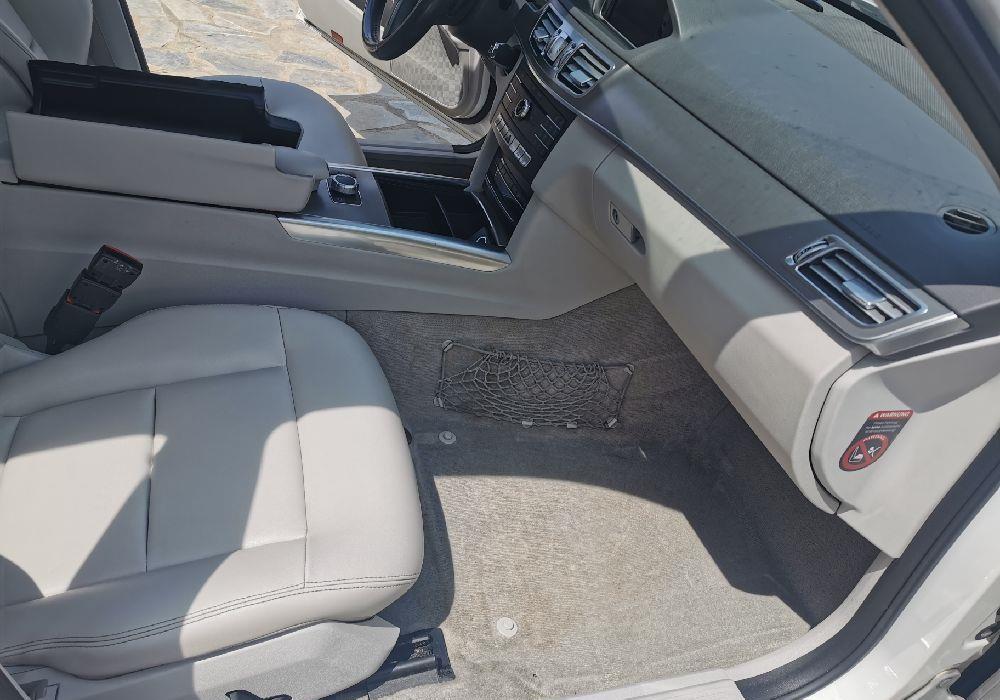 Curatare tapiterii auto