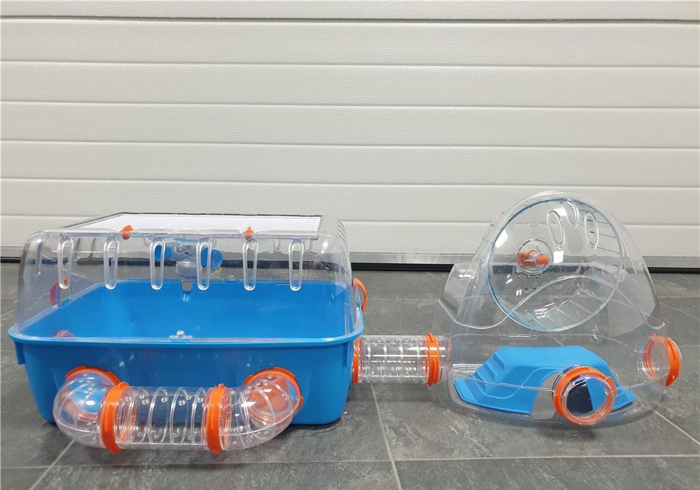 Cusca hamster cu tunel
