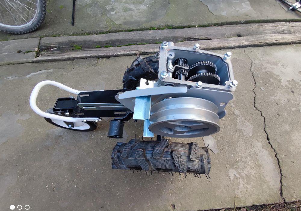 Cutie de viteze-transmisie+roti cauciuc+suport motor motosapa-motocultor