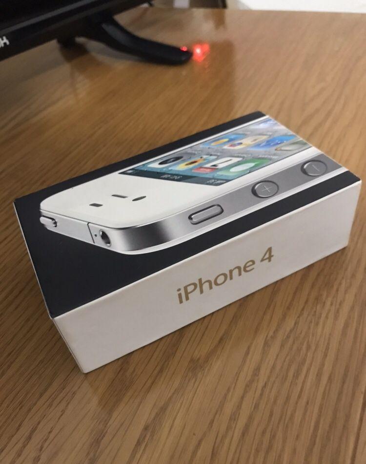 Cutie Iphone 4