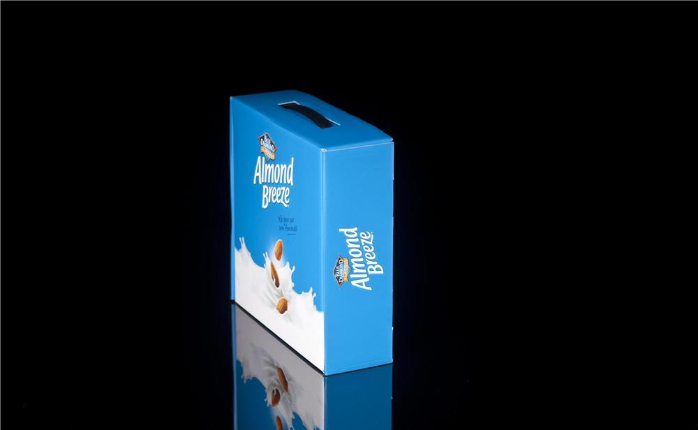 Cutie speciala Almond Breeze