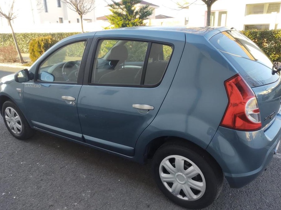 Dacia Sandero  2009 1,6 clima