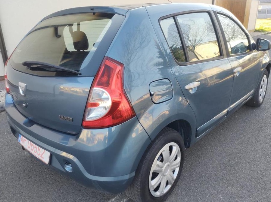 Dacia Sandero  2009 1,6 clima