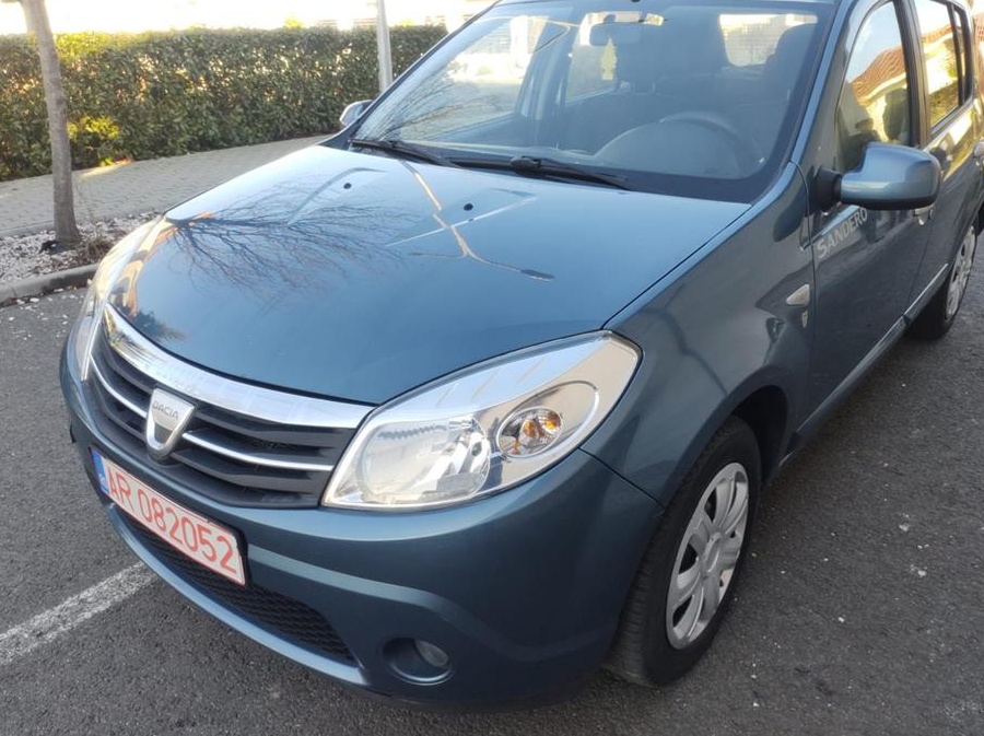 Dacia Sandero  2009 1,6 clima