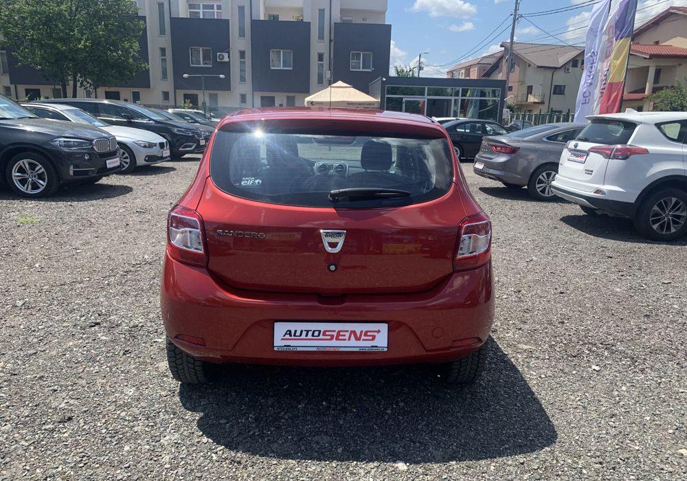 Dacia Sandero hatchback 2015 / 39390 km
