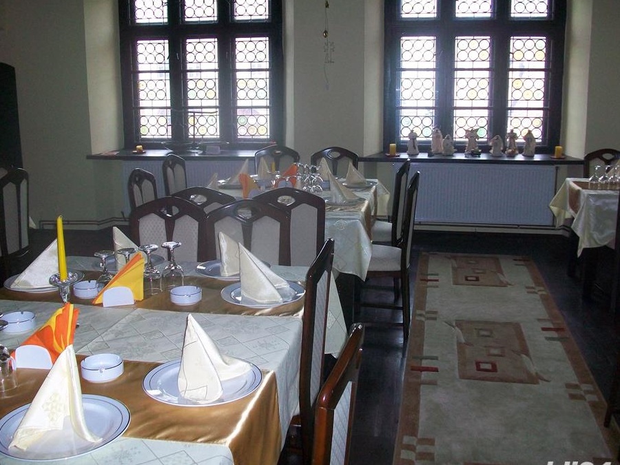 Dau in chirie restaurant Central Bistrita