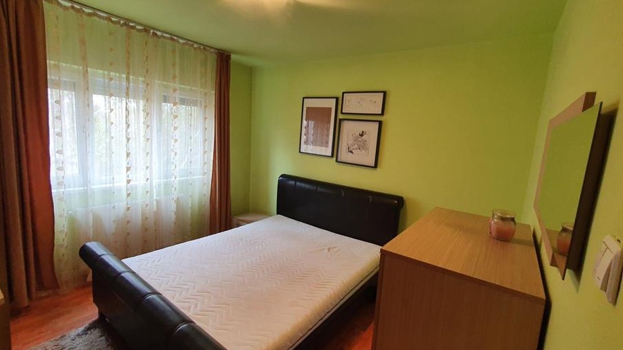 De inchiriat Ap 2 cam decomandate Zona Soarelui