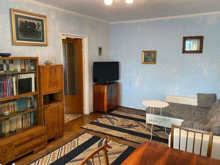 De inchiriat ap. 2 camere, Victoriei-Ion Mihalache