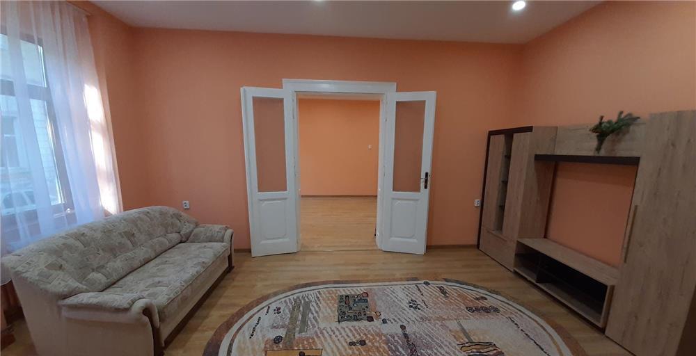 De inchiriat apartament 2 camere ultracentral Oradea
