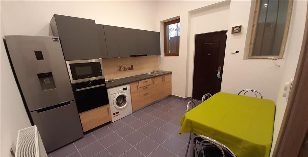 De inchiriat apartament 2 camere ultracentral Oradea