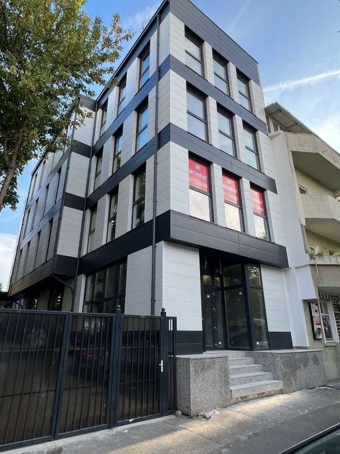 De Inchiriat Imobil spatii birouri, Clinica medicala, Spatii comercial