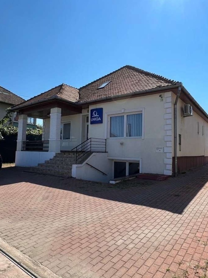 De Inchiriat imobil ultracentral pe Vasil Milea, la 5,5 euro/mp