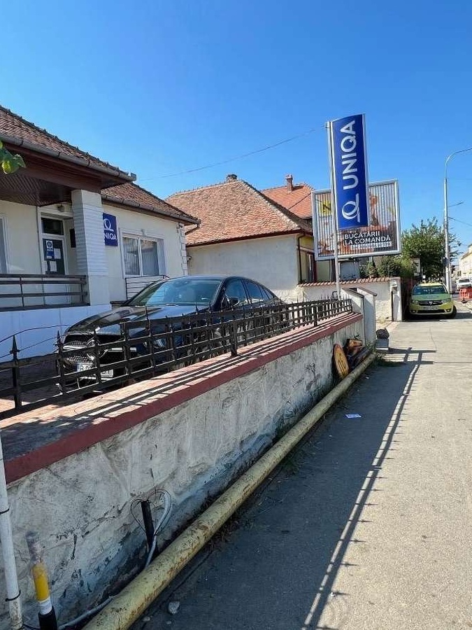 De Inchiriat imobil ultracentral pe Vasil Milea, la 5,5 euro/mp