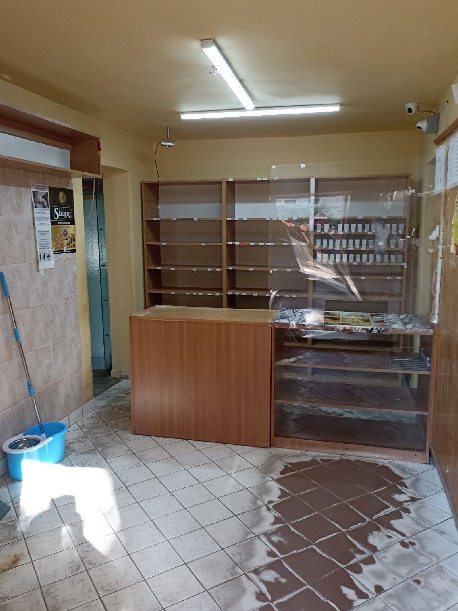 De inchiriat spatiu comercial