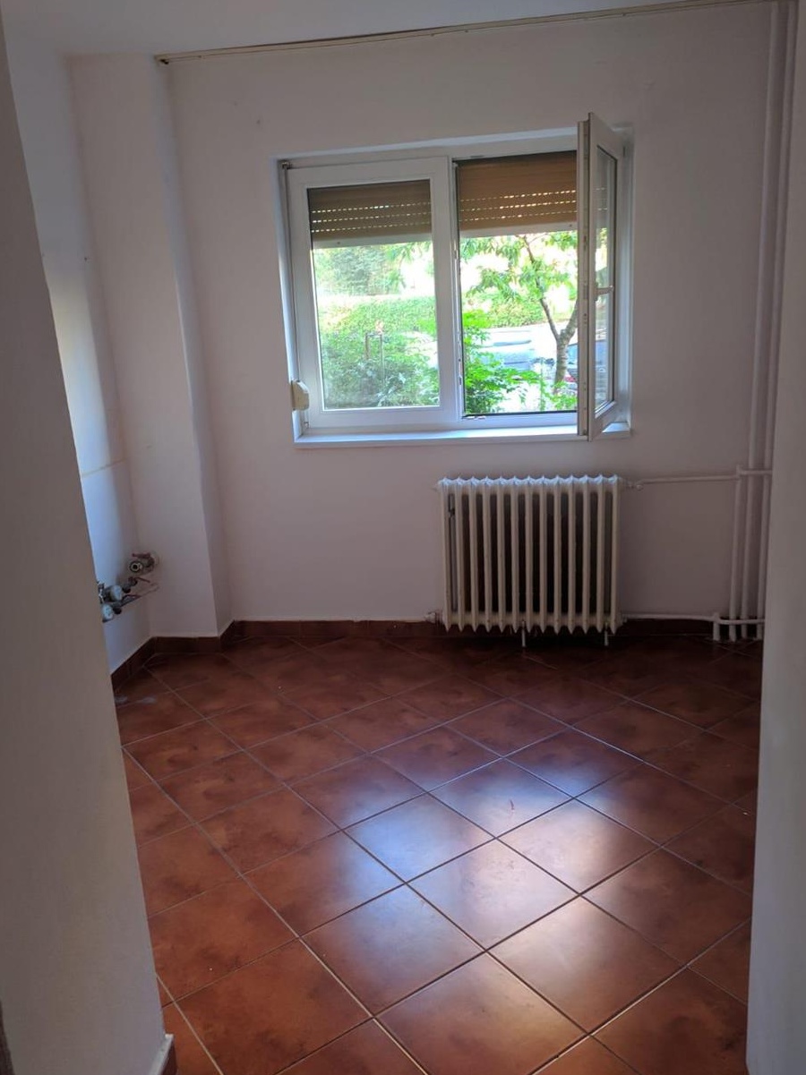 De inchiriat spatiu comercial Oradea