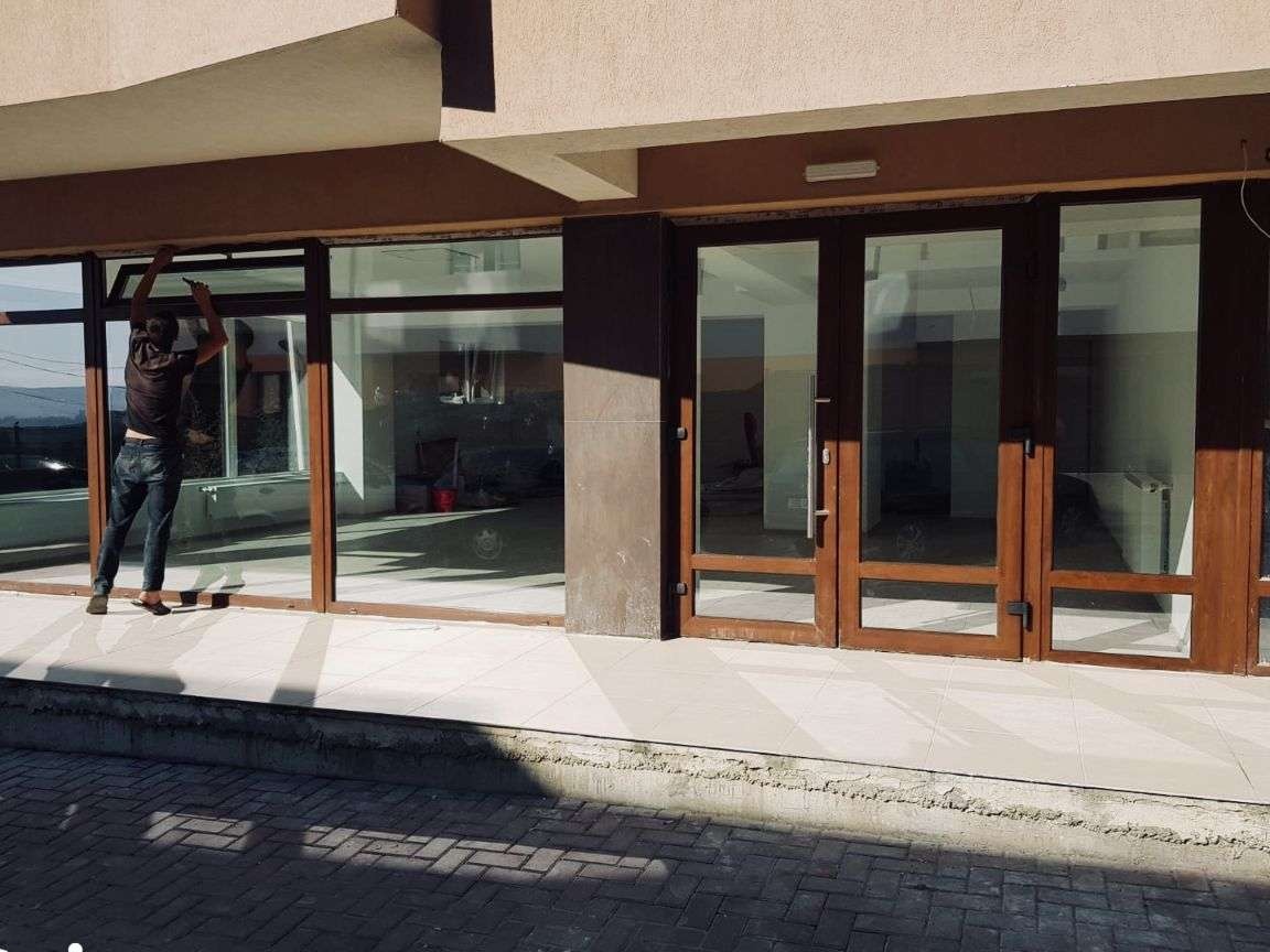De inchiriat spatiu parter 68 mp (depozitare, producție)