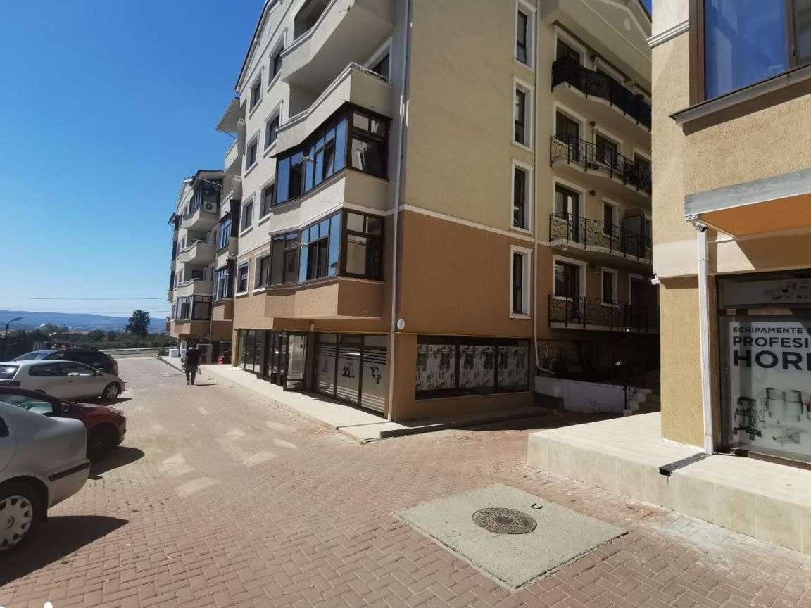 De inchiriat spatiu parter 68 mp (depozitare, producție)