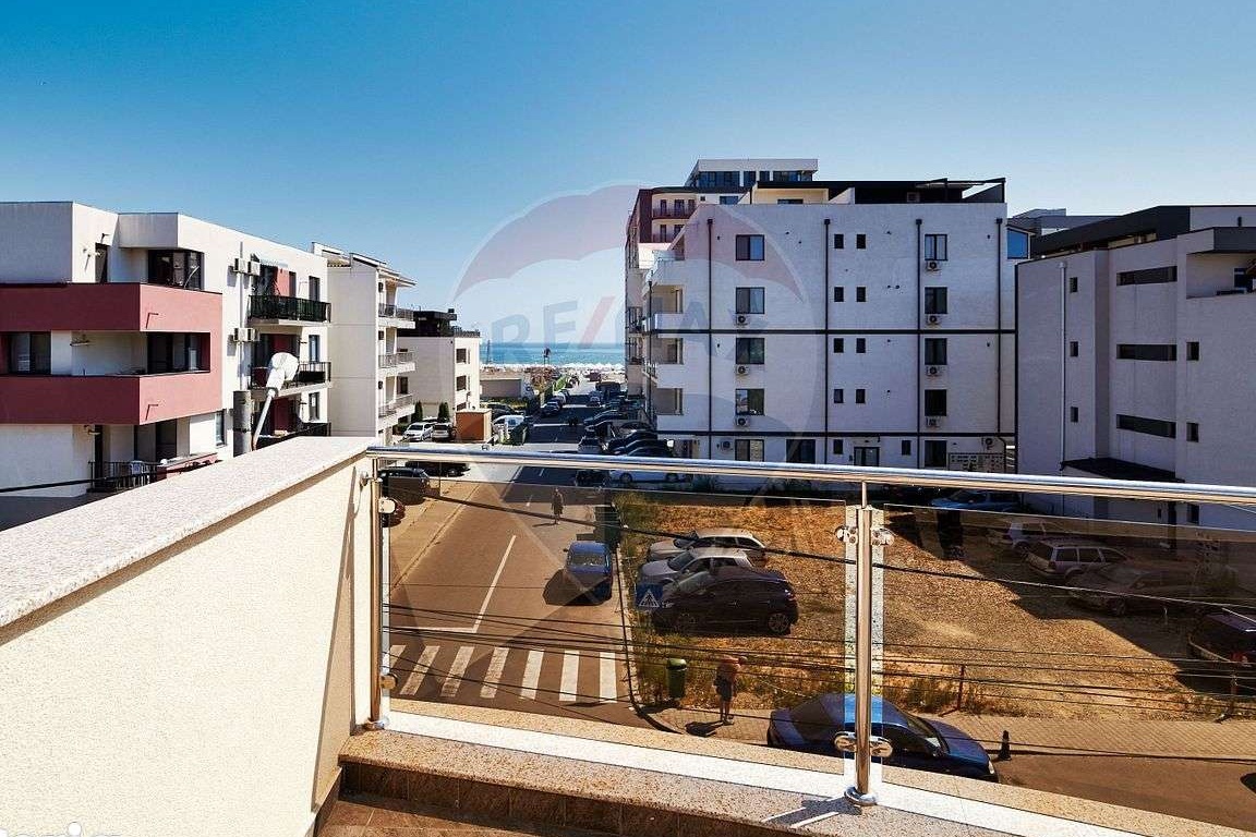 DE INCHIRIAT VILA CU 7 CAMERE IN MAMAIA NORD